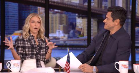 Photo of Kelly Ripa and Mark Consuelos.