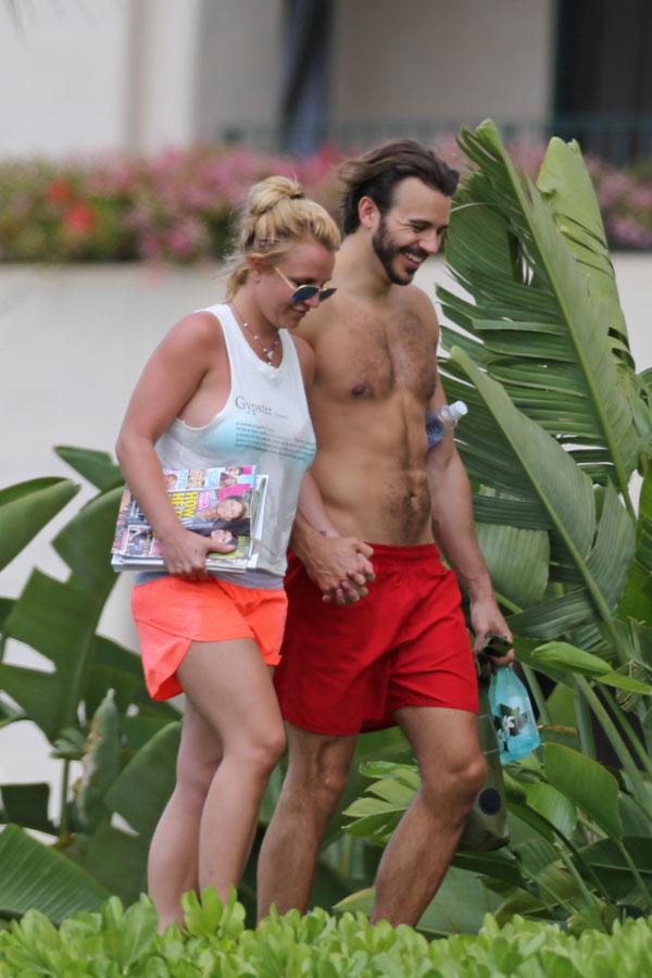 Britney spears charlie ebersol split SPLASH 01