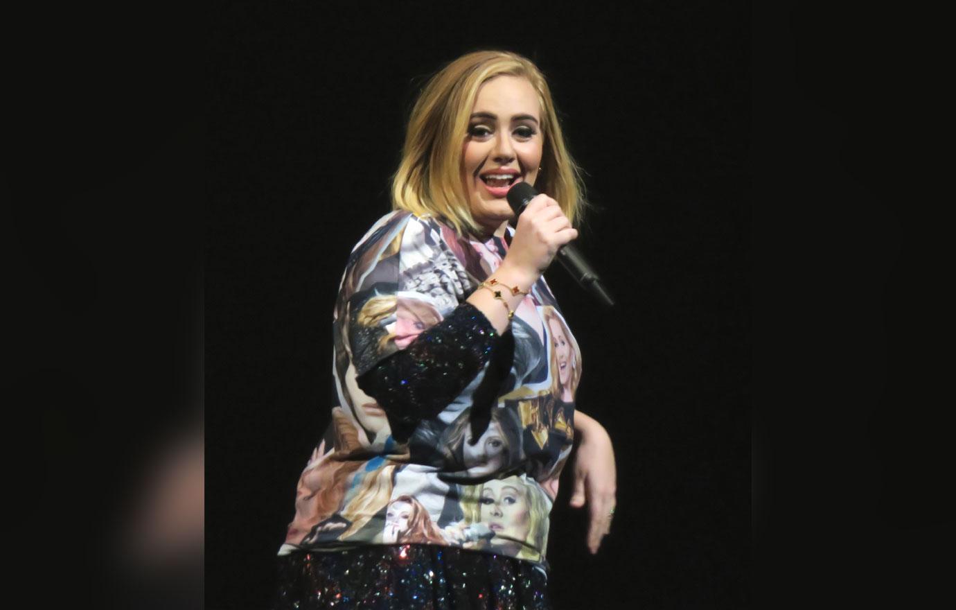 Adele finishes off her sold out US tour