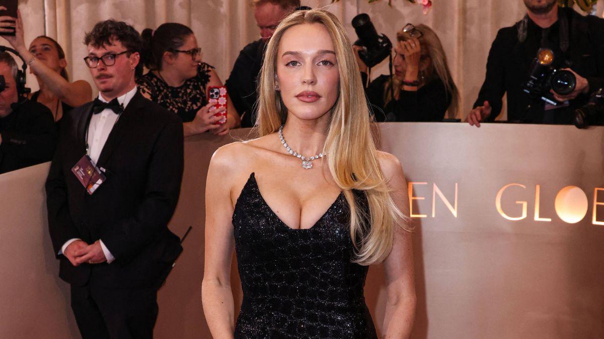 Image of Alex Cooper did not hold back in a recent TikTok directed toward Alix Earle.