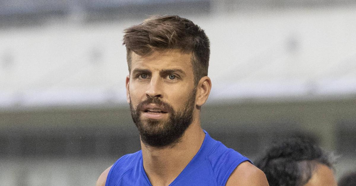 Gerard Pique & Girlfriend Clara Chia Attend His Brother's Wedding