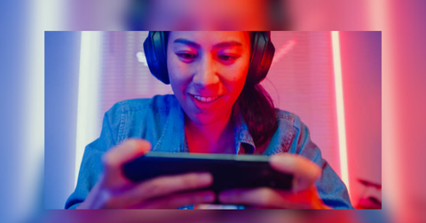 how mobile gaming is changing the way people enjoy online entertainment