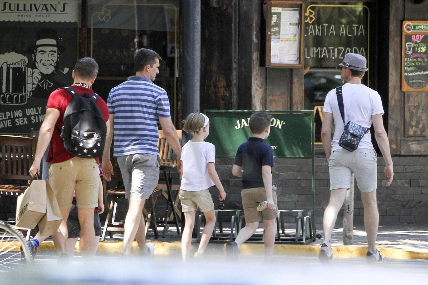 Neil Patrick Harris family vacation