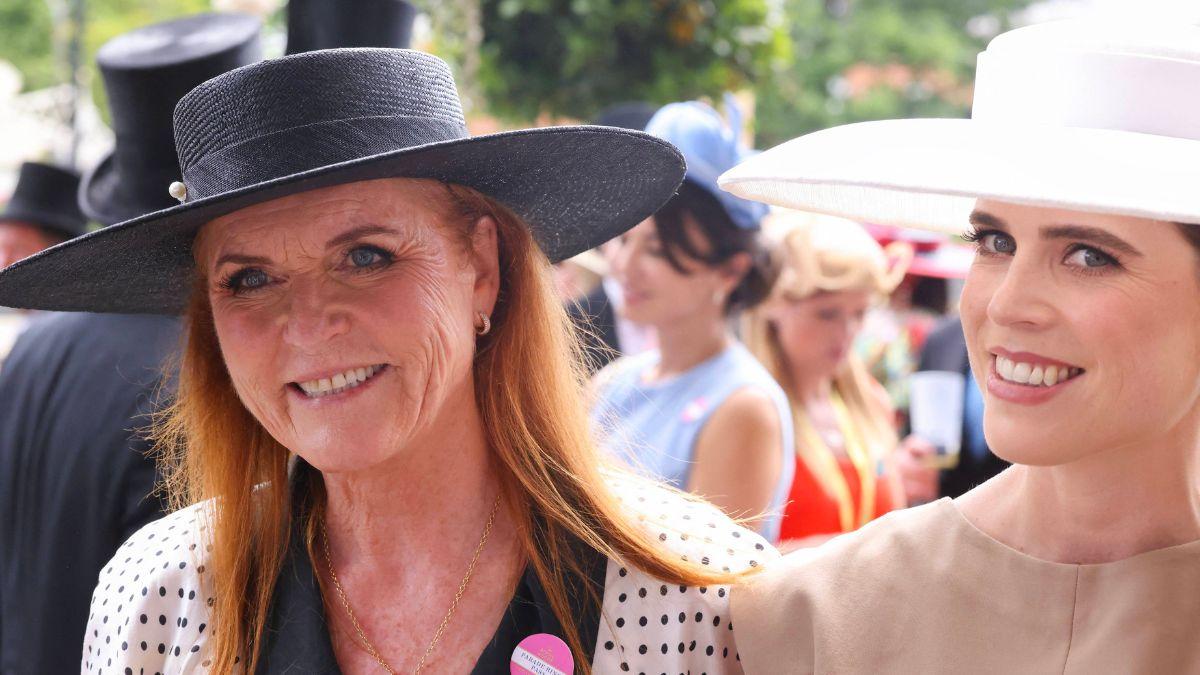 image of Sarah Ferguson and princess Eugenie 