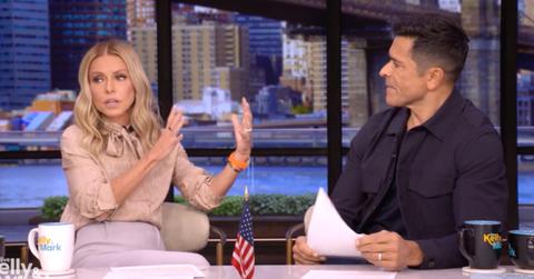 Photo of Kelly Ripa and Mark Consuelos.