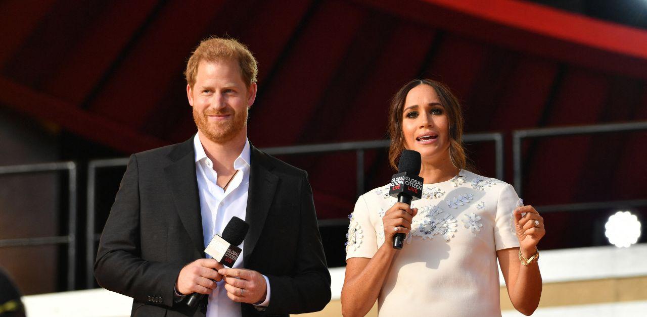 meghan markle prince harry laugh canadian hockey game