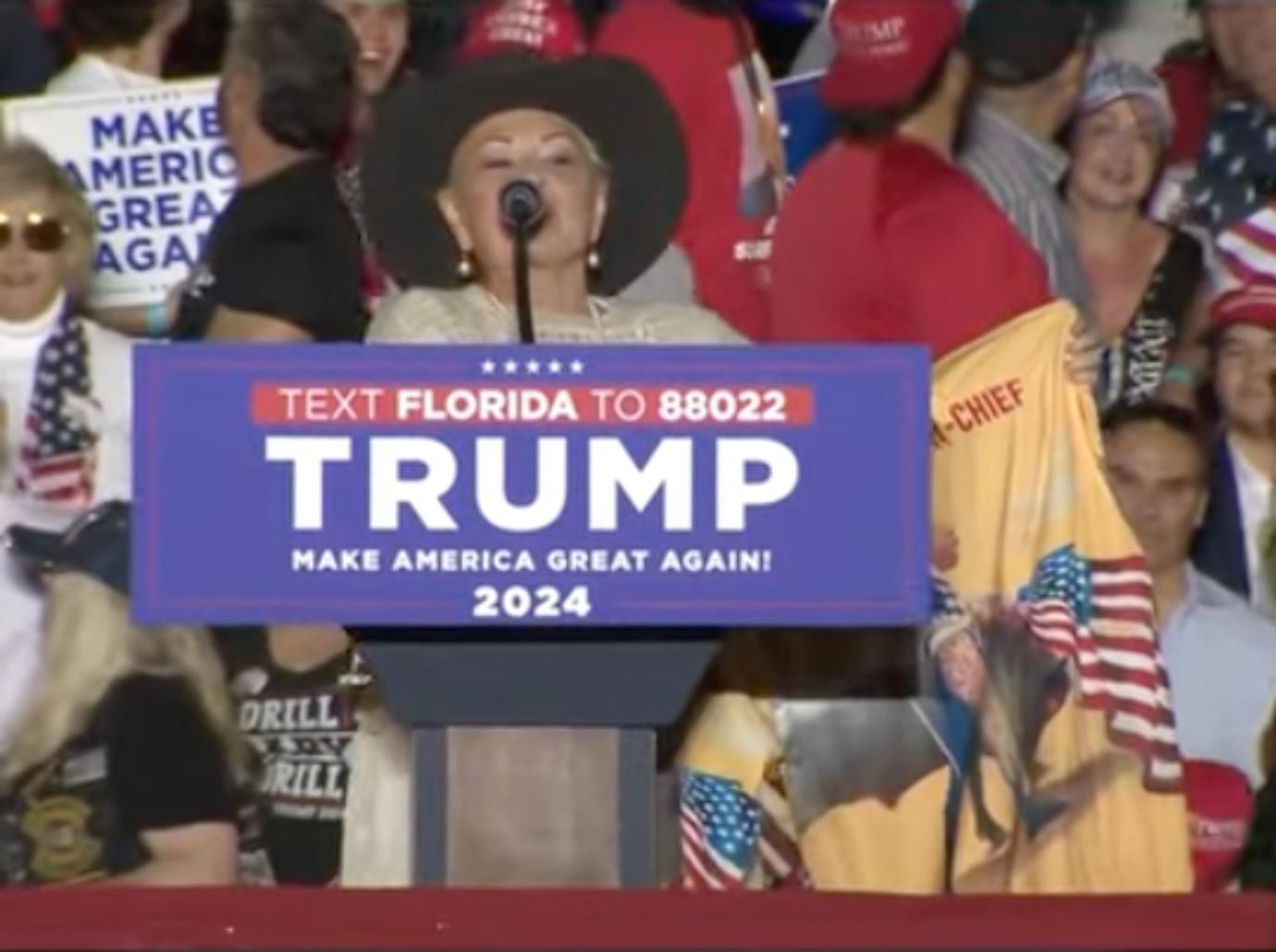 roseanne barr donald trump rally kill bull speech