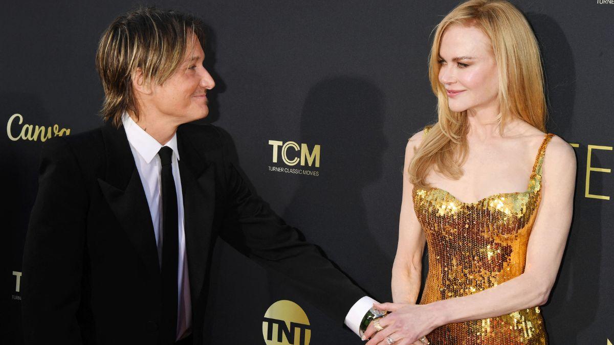 image of Keith Urban and Nicole Kidman's communication is reportedly minimal after the divorce.