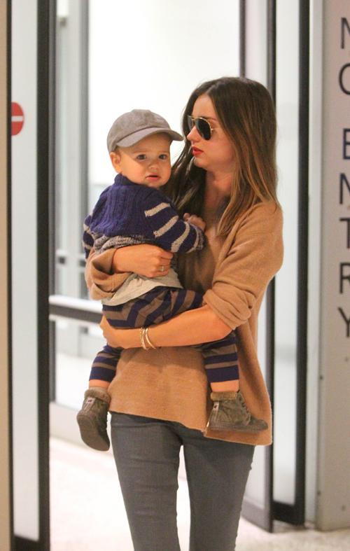 Miranda was spotted with her son, Flynn, while wearing a cozy