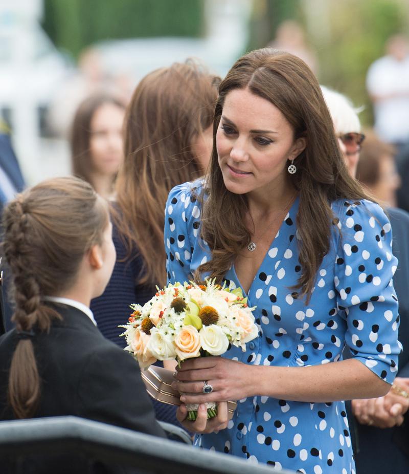 Complete Chaos! Prince William Rushes To Help An Elderly Man After ...