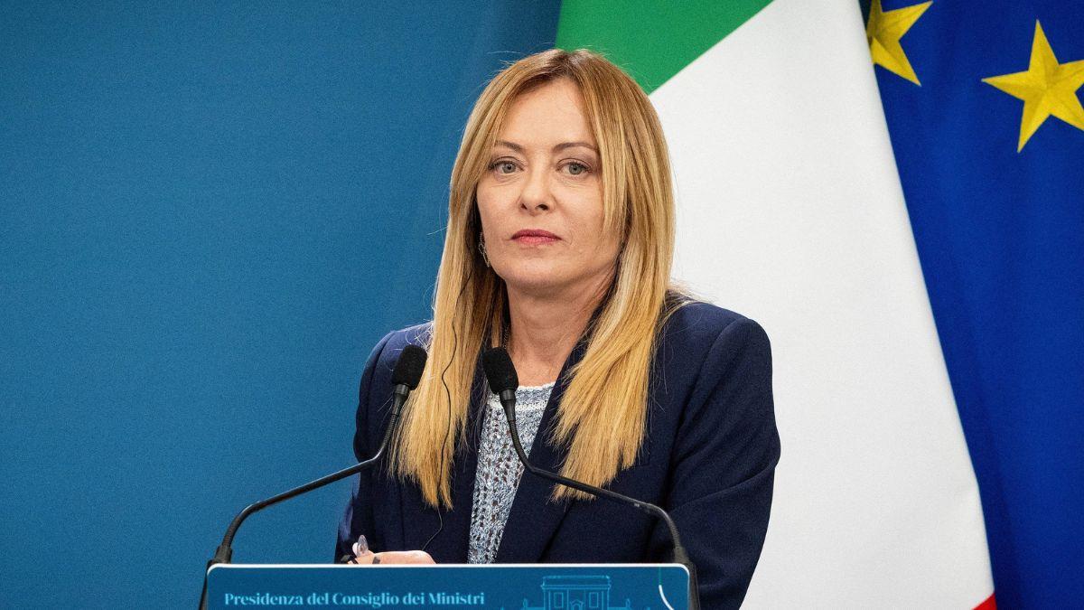 Image of Giorgia Meloni previously dismissed Donald Trump's claim that she was eager to take a photo with him at the G7 Summit.