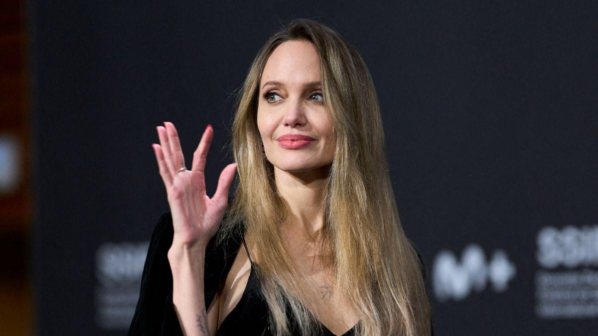 is angelina jolie leaving hollywood