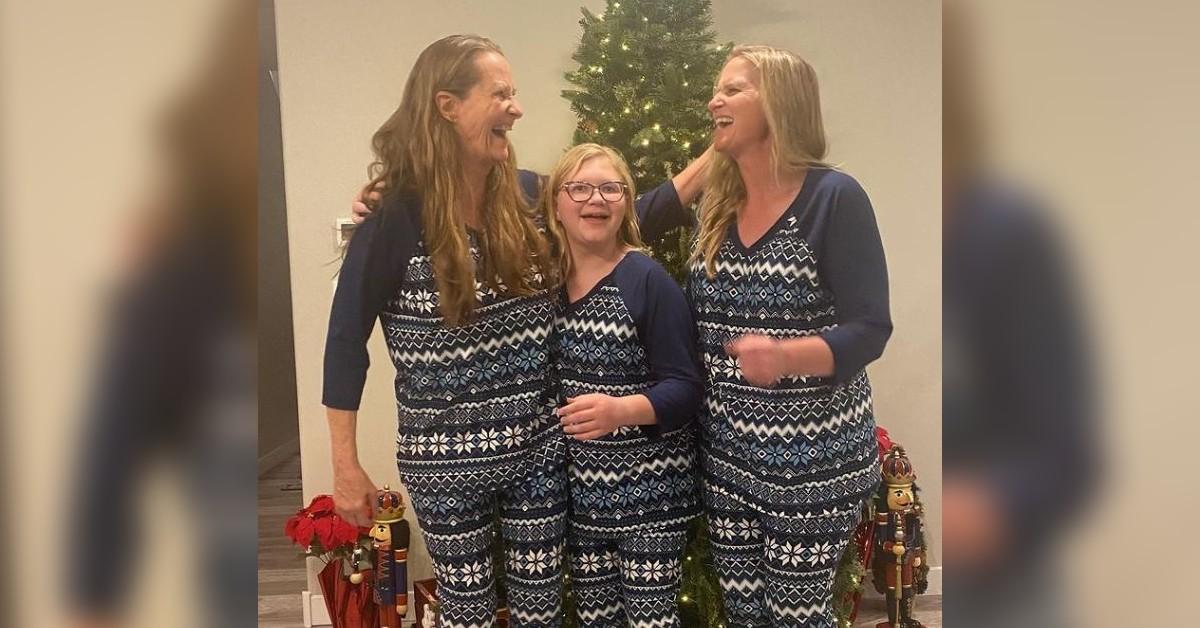 sister wives christine brown celebrates first thanksgiving following split kody brown