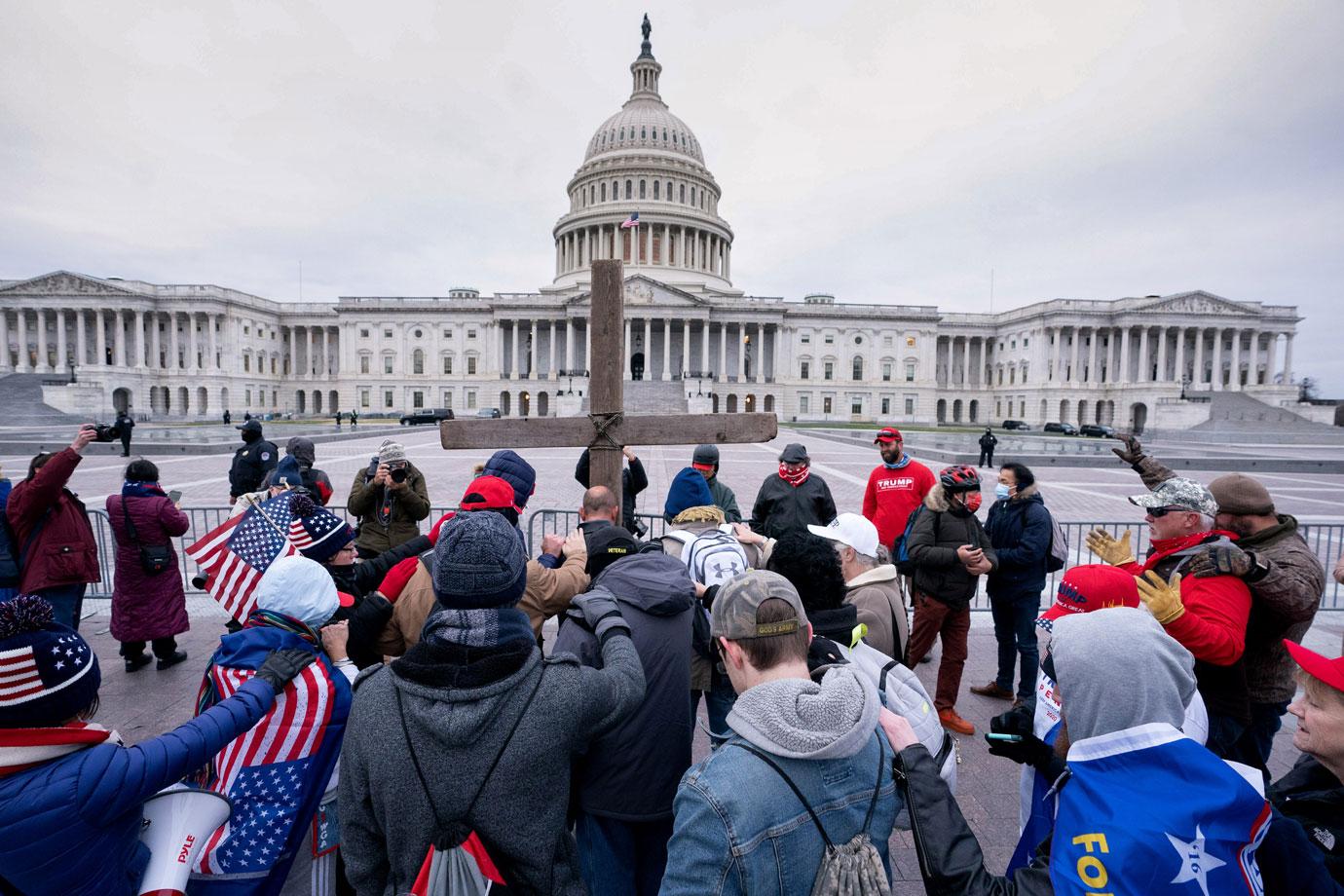 donald trump supporters washington dc shutdown protests