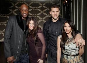 2011__05__Khloe_Kardashian_Kim_Kardashian_May25news 300×217.jpg