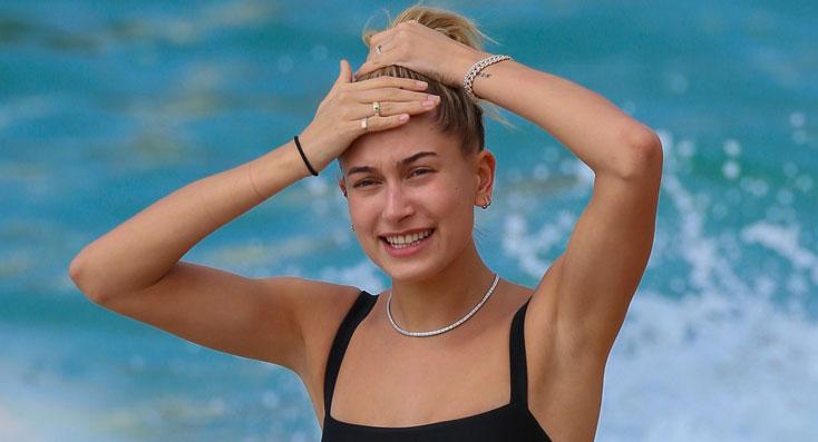 Hailey baldwin bikini