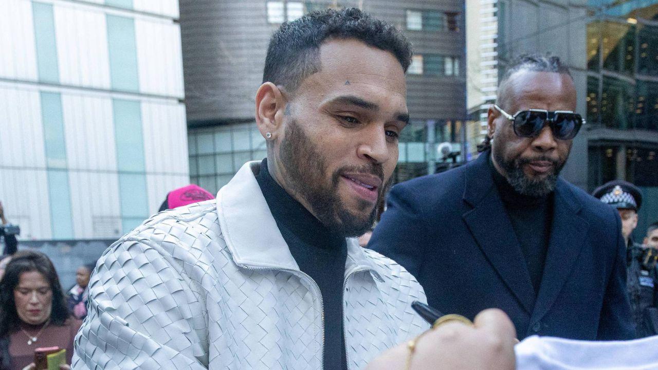 image of Chris Brown's lawyer told the court that he offered a 'profound apology' to those who witnessed the incident.