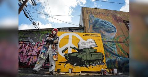 laika turns los angeles into a public canvas for dissent