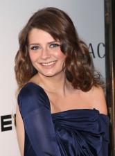 2009__10__okmischabarton 166×225.jpg