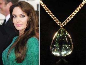 2011__04__Angelina_Jolie_Jewelry_April11newsnea 300×228.jpg