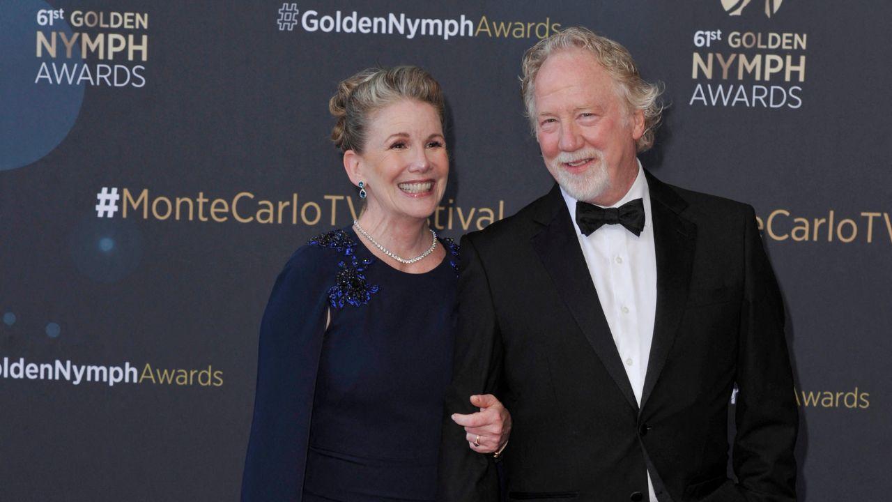 Image of Melissa Gilbert and Timothy Busfield.