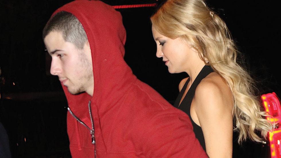 Nick jonas kate hudson on date