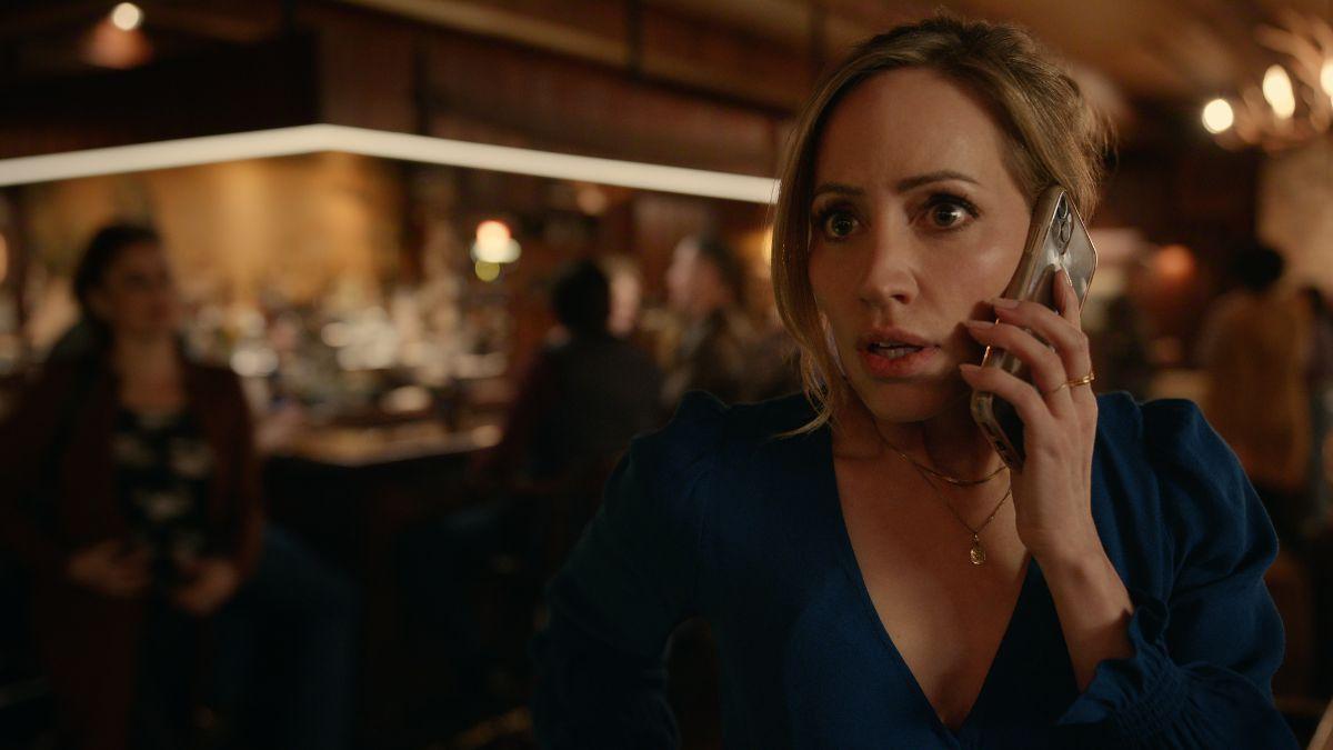 virgin river season  cast find out whos back whos not netflix