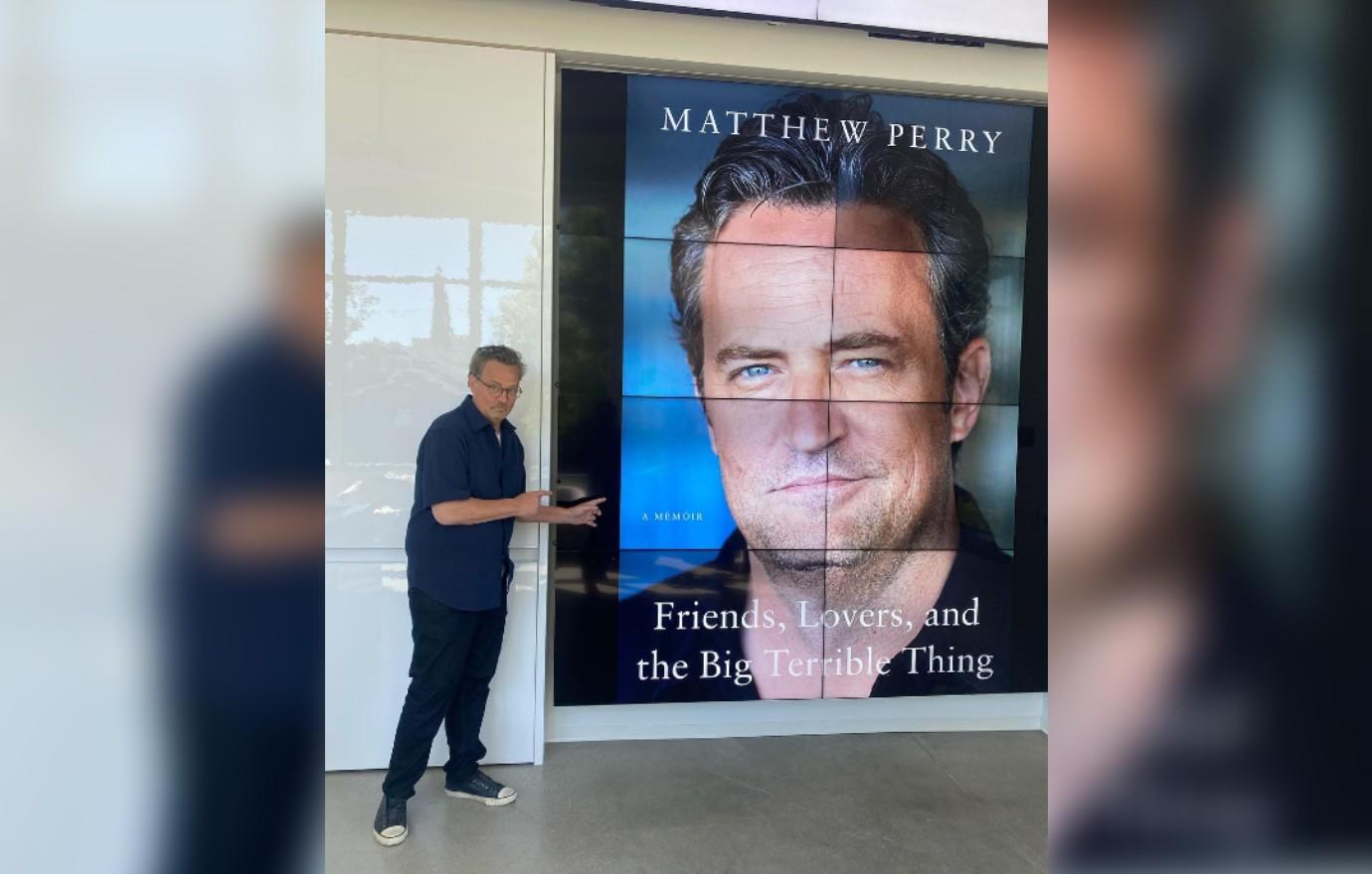 Matthew Perry Has Friends, Lovers, and a Big Terrible Thing -- Celebrity  Memoir Book Club -- Audio 