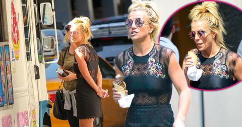 britney spears eating ice cream in nyc