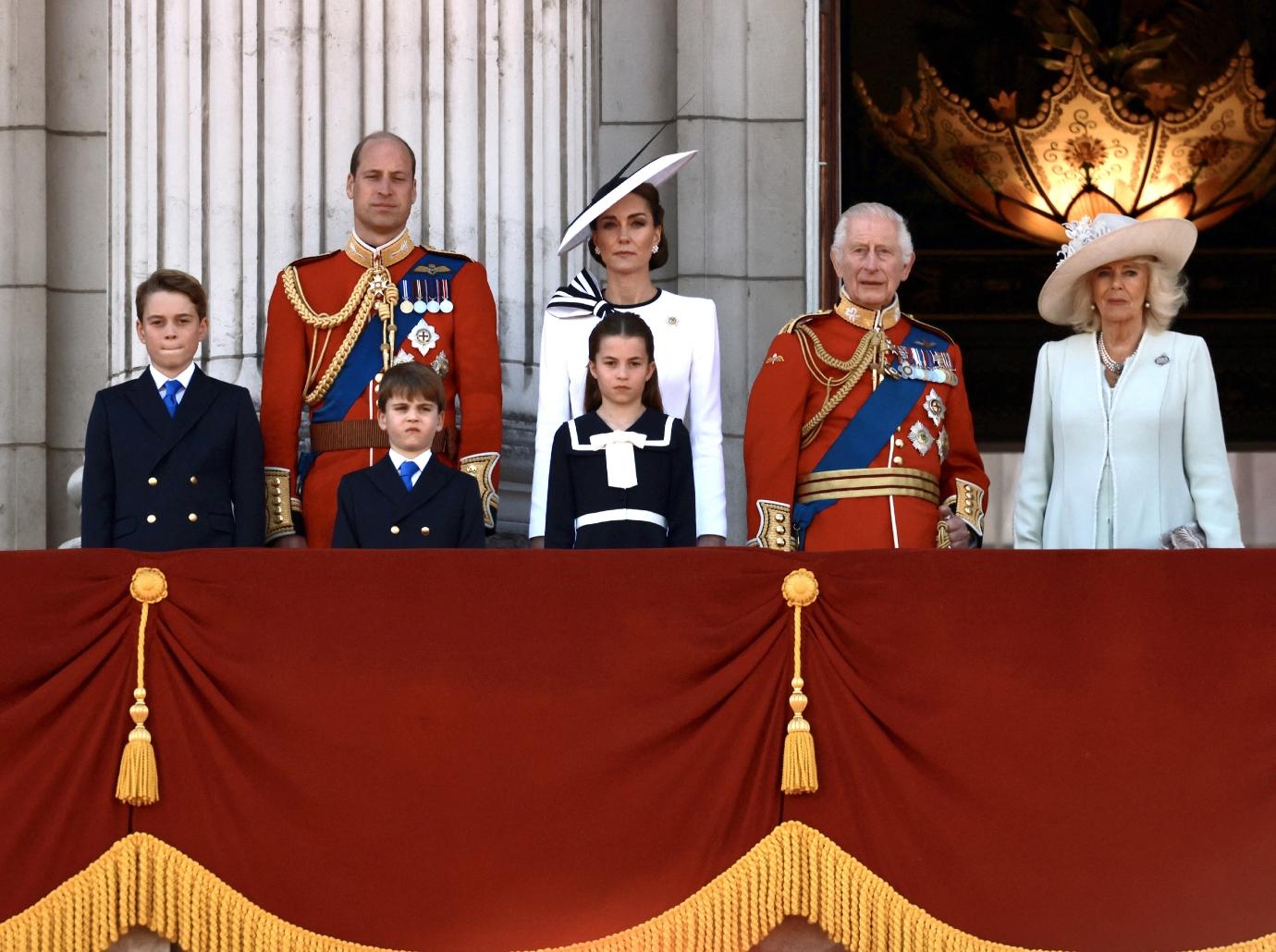 masked men raid windsor castle william kate children asleep farm