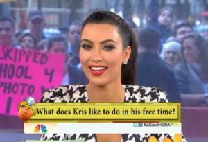 2011__10__Kim Kardashian Oct7neb 300&#215;205.jpg