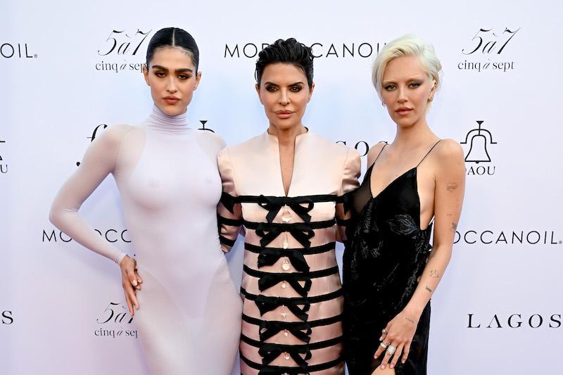 amelia gray lisa rinna and delilah belle l r celebrate with daou vineyards at the daily front rows th annual fashion los angeles awards michael kovack getty images for daou vineyards