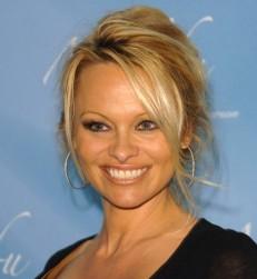 2010__07__okmagazine horoscopes pamelaanderson 231×300.jpg