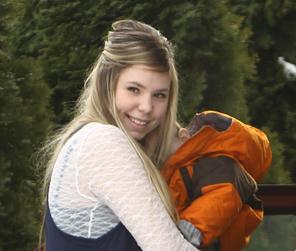 Kailynlowry sept14 1.jpg