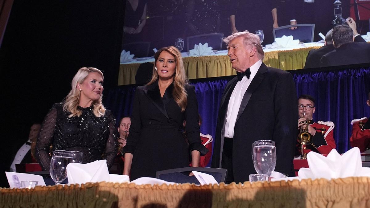 image of Critics called out the comedian's poor joke. 