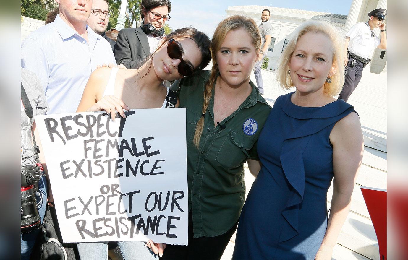 Amy Schumer Protest 2