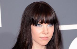 Carly rae jepsen teaser_319x206.jpg