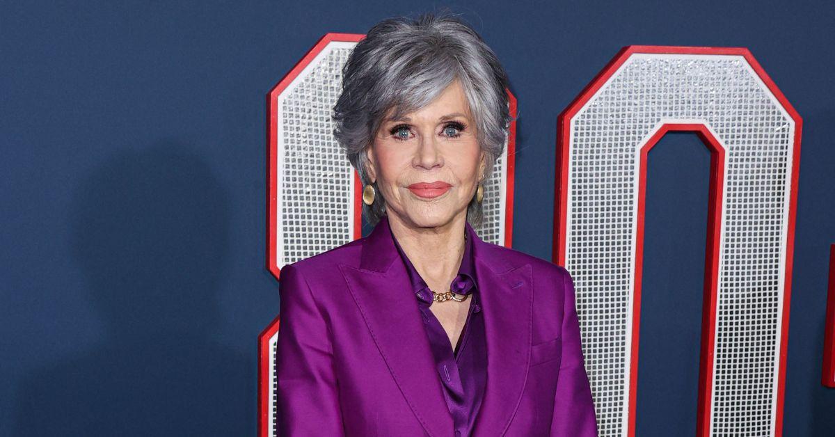 Jane Fonda says her 'knees gave way' when she met 'gorgeous' Tom Brady: 'I  had to hold onto something'