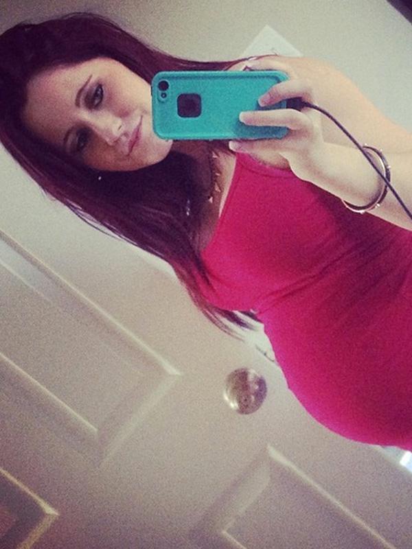 Jenelle evans pregancny selfie