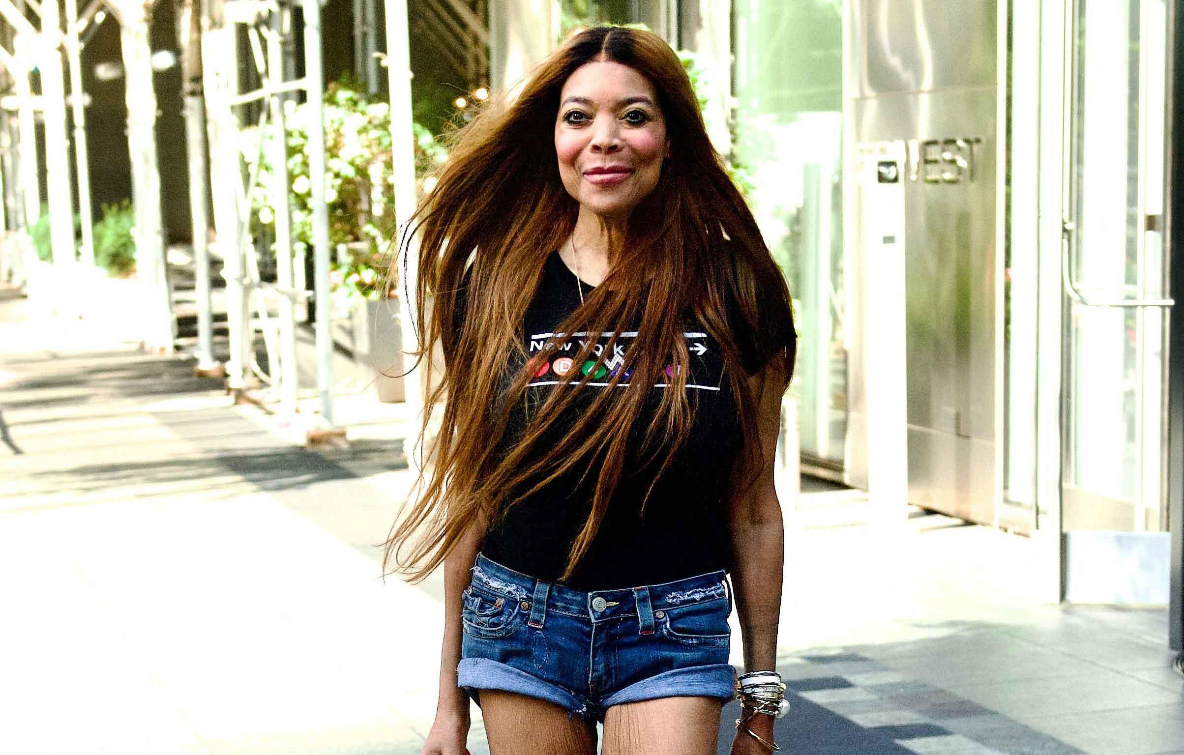 wendy williams shocks guests at famed new york eatery