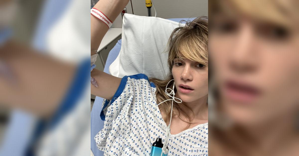 image of The singer shared a selfie with her vape and headphones while in the hospital.