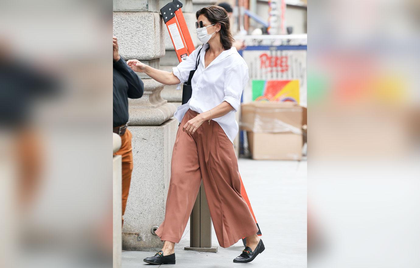 katie holmes wears a chic summer ensemble while out and about in nyc