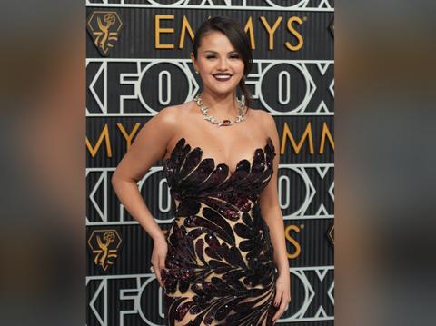 emmys selena