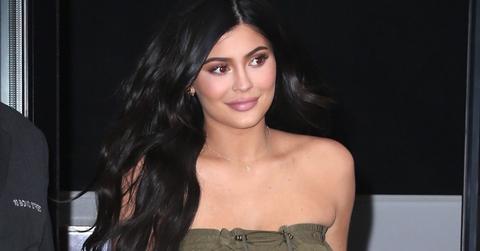 Kylie jenner met gala 2018 dress photos