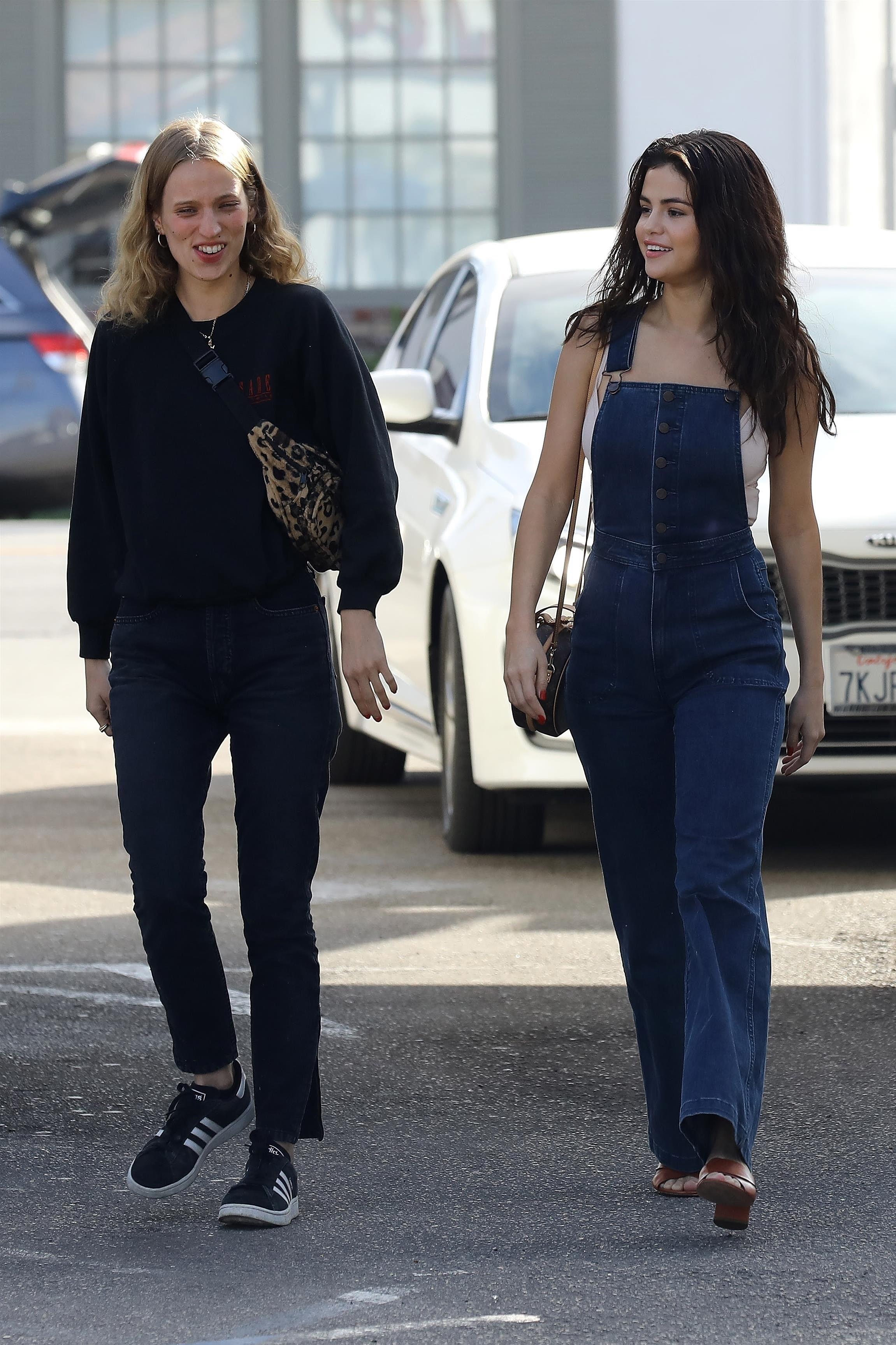 Selena Gomez Overalls Treatment Pics 07