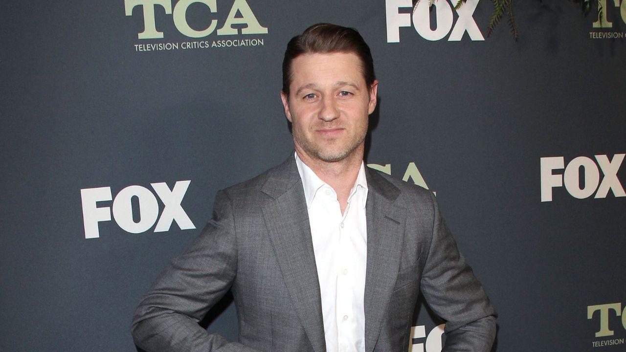 Image of Ben McKenzie told ‘Us Weekly’ that complicated explanations of cryptocurrency could confuse people and make the industry appear harder to understand.