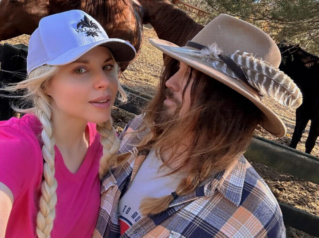 Billy Ray Cyrus Claims Firerose Tried To Blackmail Him Over Mastectomy