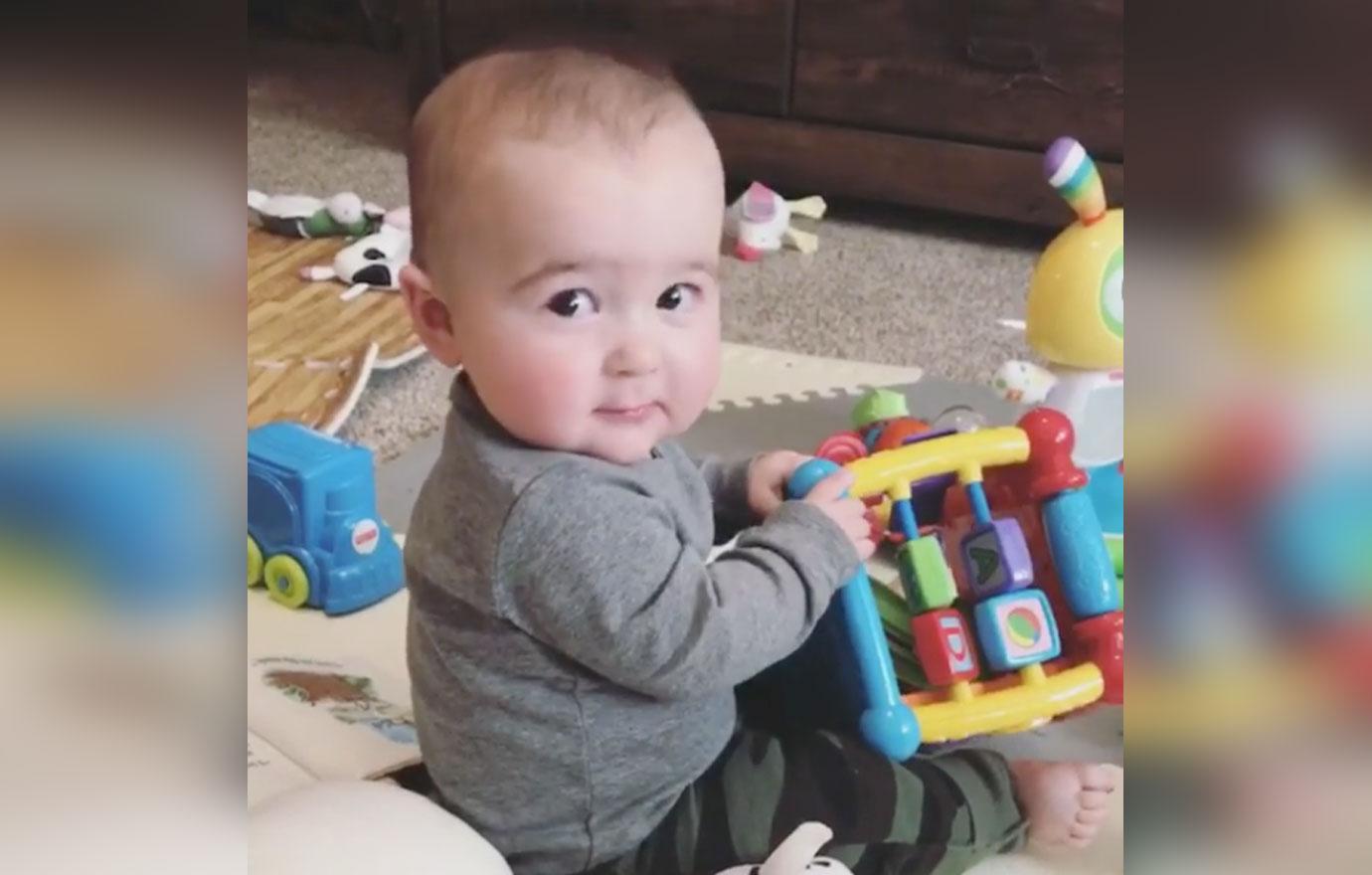 Chelsea Houska Son Watson Instagram Video 05