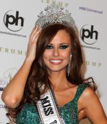 2011__06__missusa 218×300.jpg