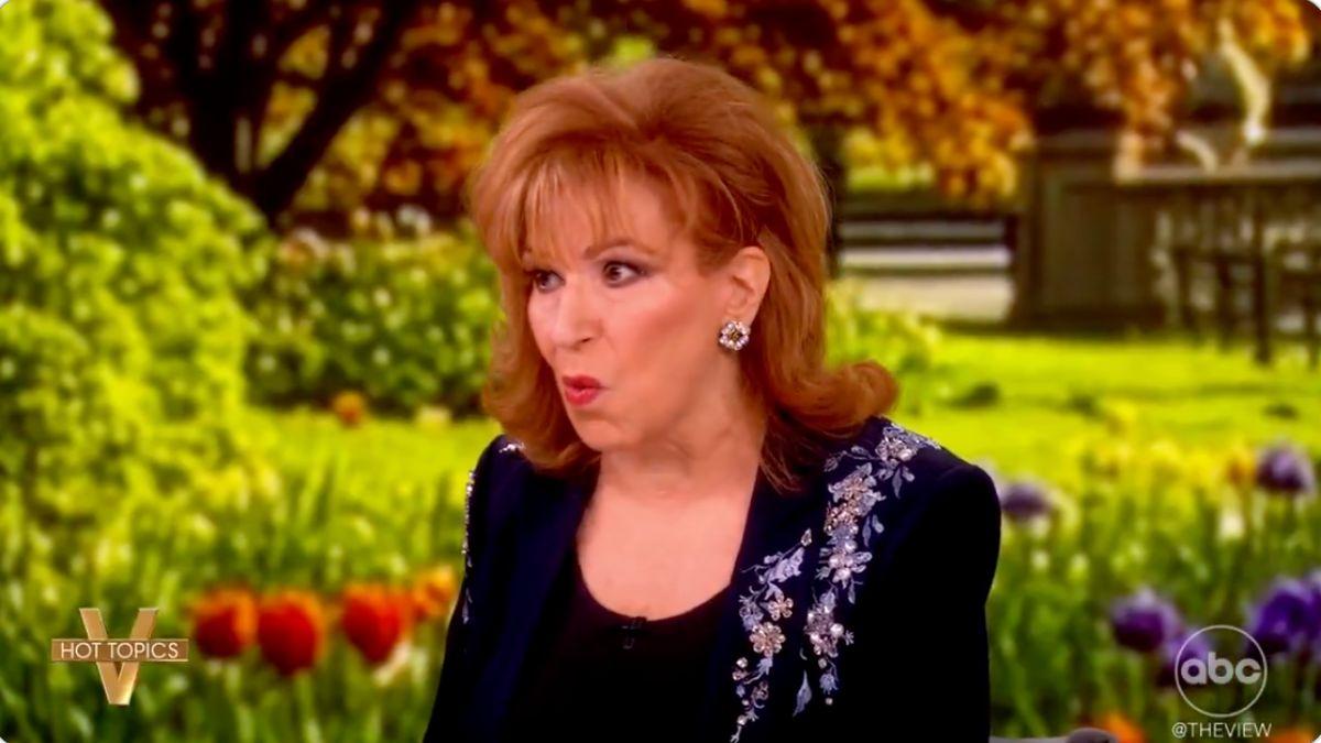 Photo of Joy Behar joked Donald Trump deserved 'the Pinocchio award.'